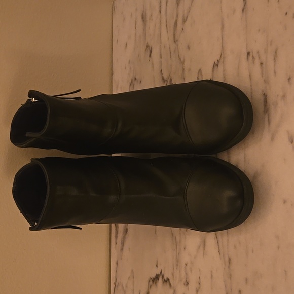 H&M Divided Black Ankle Booties - Picture 2 of 12